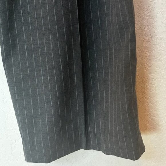 NWOT Super Soft Wide Leg Gray White Pinstripe Pants Trousers - Picture 5 of 6